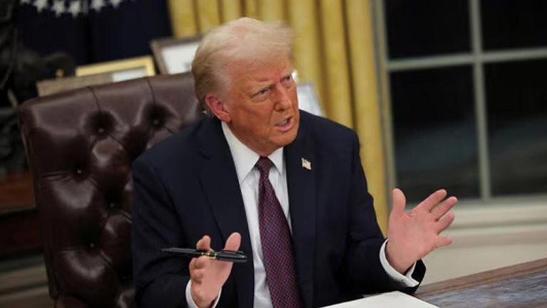 Donald Trump: సమర్థవంతమైన ప్రజలే అమెరికాకు రావాలి..