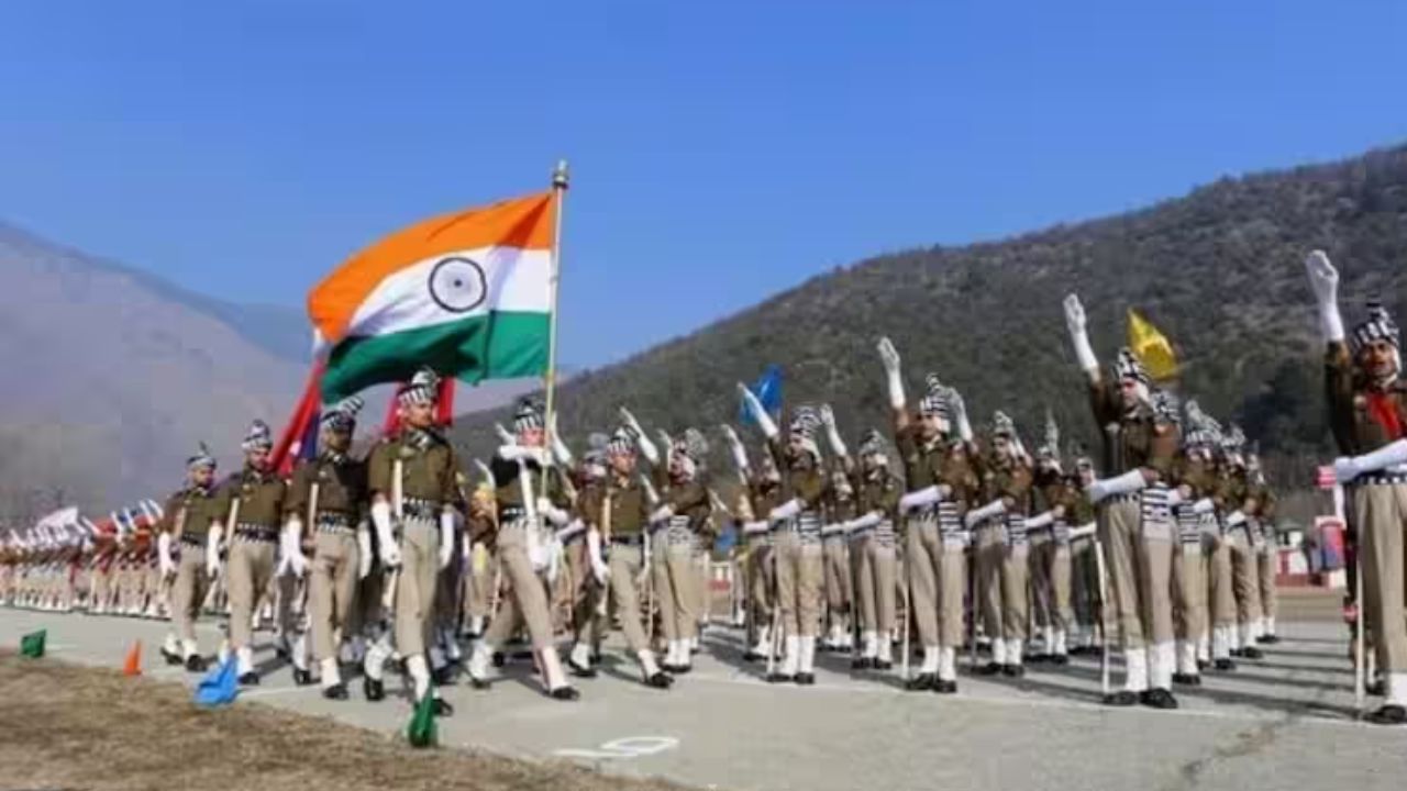 Gallantry Service Medals: 942 మంది సైనికులకు గ్యాలంట్రీ అవార్డులు..