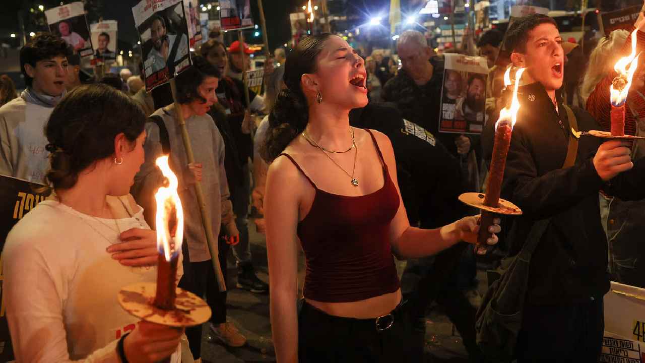 Gaza Ceasefire:15 నెలల యుద్ధానికి తెర.. ఇజ్రాయిల్-హమాస్ మధ్య కాల్పుల విరమణ ప్రారంభం..