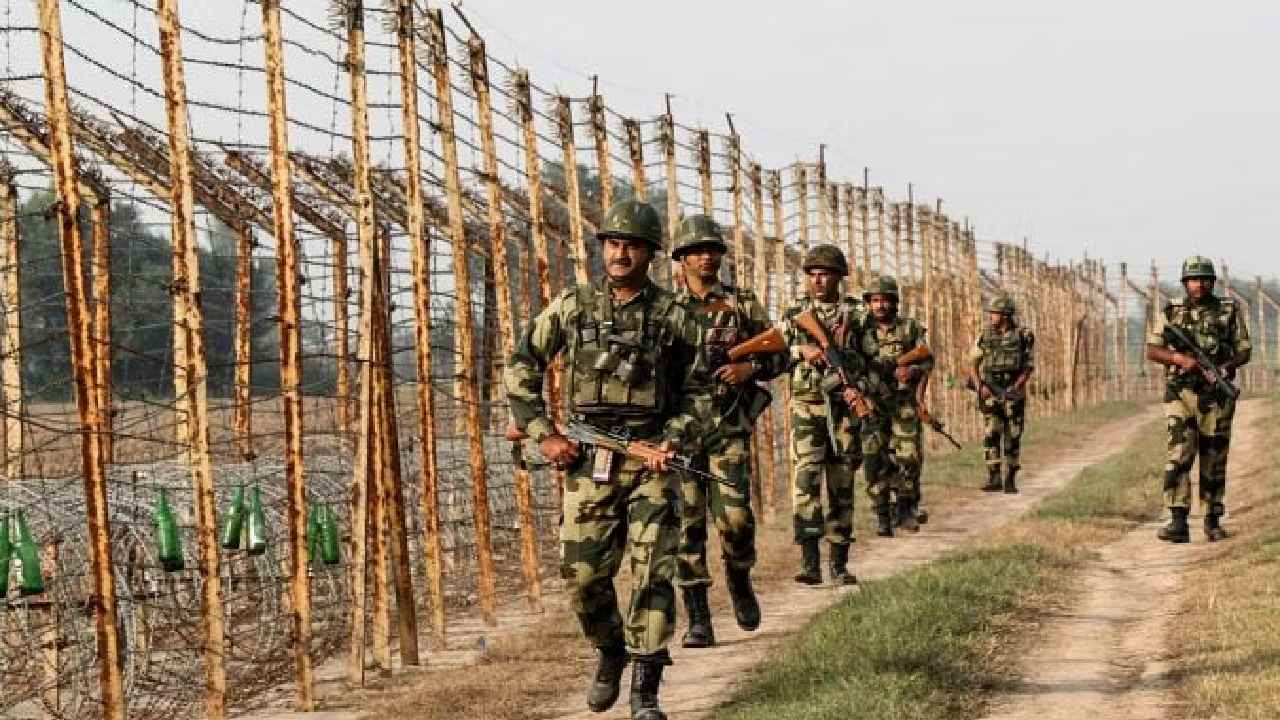 India-Bangladesh Border: భారత్-బంగ్లాదేశ్ సరిహద్దుల్లో మరోసారి ఉద్రిక్తత..