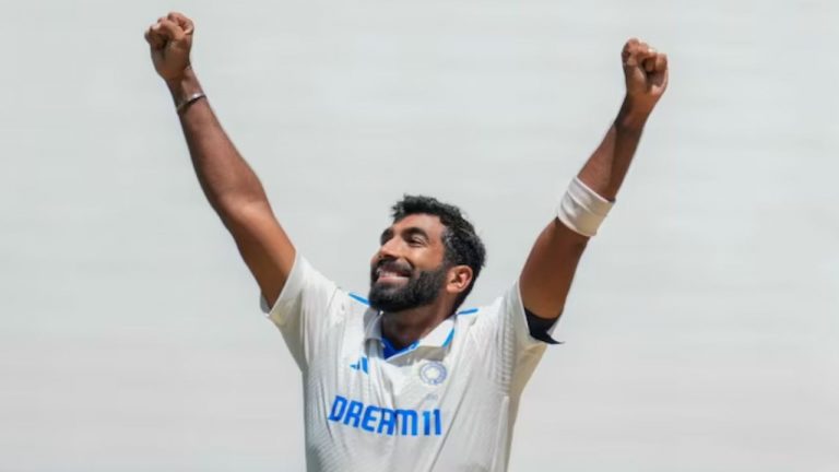 Jasprit Bumrah Record: చరిత్ర సృష్టించిన బుమ్రా.. తొలి బౌలర్‌గా అరుదైన రికార్డు!