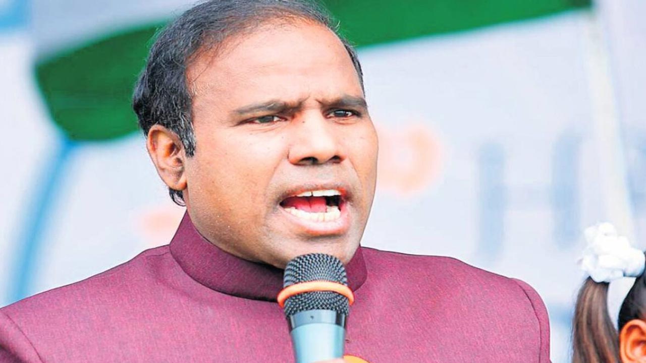 KA.Paul: రేవంత్‌రెడ్డికి ఎంతో చేయాలని ఉన్నా ఢిల్లీ పెద్దలు అడ్డుపడుతున్నారు