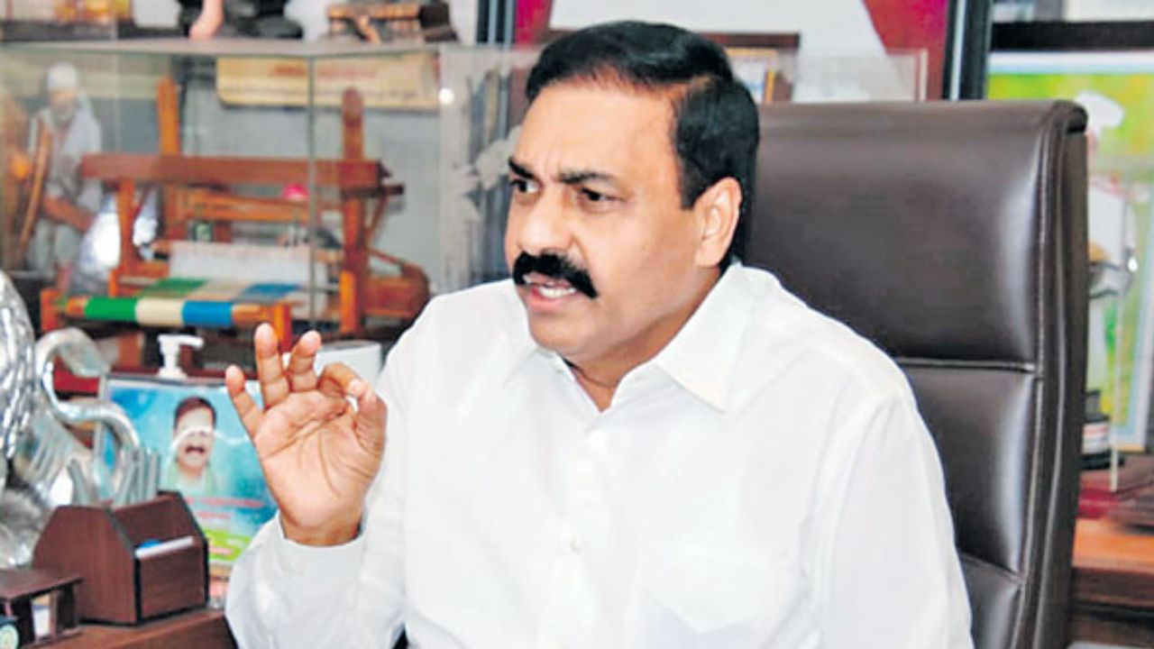 Kakani Govardhan Reddy: సంపద సృష్టించడం అంటే.. ఉన్న ఆస్తులను పగలగొట్టడమా?