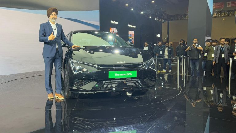 Bharat Mobility Expo: కియా కొత్త ఎలక్ట్రిక్ కారు విడుదల..18 నిమిషాల్లో ఫుల్ ఛార్జ్!.. 494 కి.మీ రేంజ్..