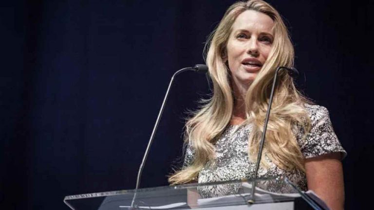 Maha Kumbh Mela: “మహా కుంభ మేళ”కి యాపిల్ స్టీవ్ జాబ్స్ భార్య లారెన్ పావెల్..