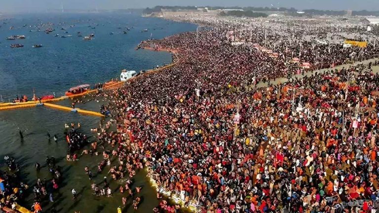 Mahakumbh 2025 : ఫిబ్రవరి 26న చివరి పుణ్యస్నానం… కుంభమేళాకు ఎన్ని కోట్ల మంది వస్తారంటే ?