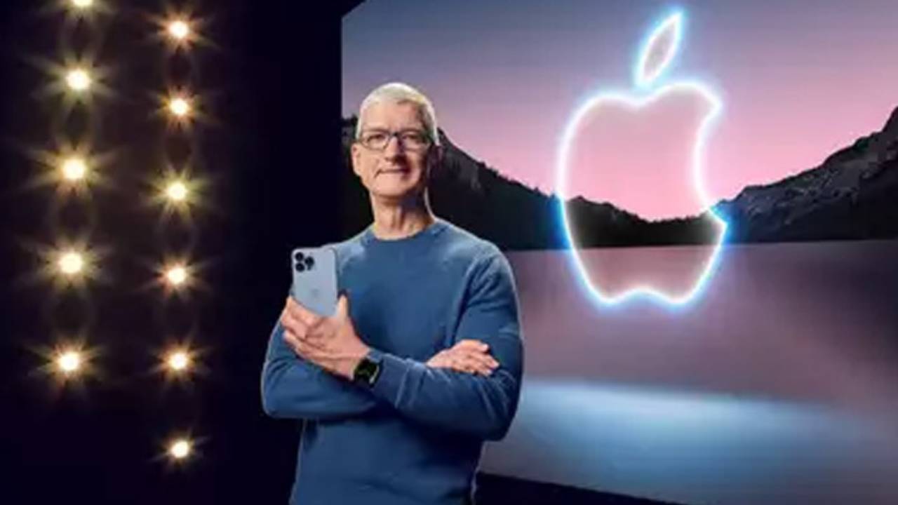 APPLE CEO Salary: భారీగా పెరిగిన ఆపిల్ సీఈవో సాలరీ.. ఎన్ని కోట్లుకు చేరిందో తెలుసా ?