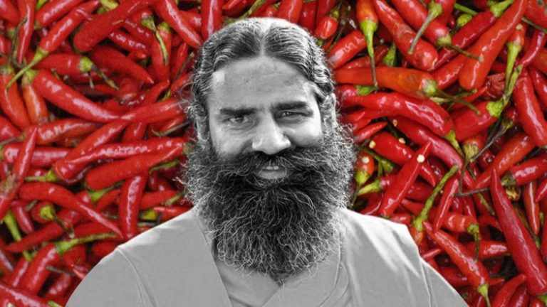 Baba Ramdev : వందల టన్నుల కారం పొడిని రిటర్న్ ఇవ్వమన్న బాబా రాందేవ్ కంపెనీ.. డబ్బులు వాపస్