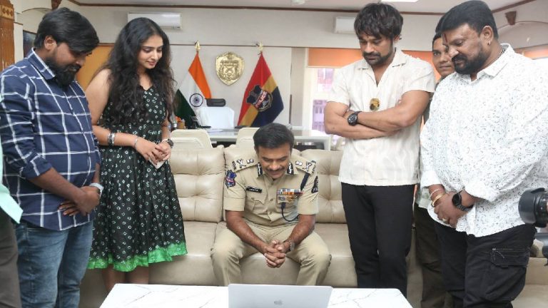 Conistable : ‘‘కానిస్టేబుల్’’గా వరుణ్ సందేశ్..  టైటిల్ సాంగ్ రిలీజ్ చేసిన హైదరాబాద్ పోలీస్ కమిషనర్ సి.వి.ఆనంద్