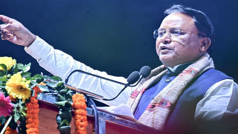 BJP: ఎమర్జెన్సీ సమయంలో జైలుకు వెళ్లిన వారికి ప్రతి నెలా రూ. 20 వేల పింఛను?