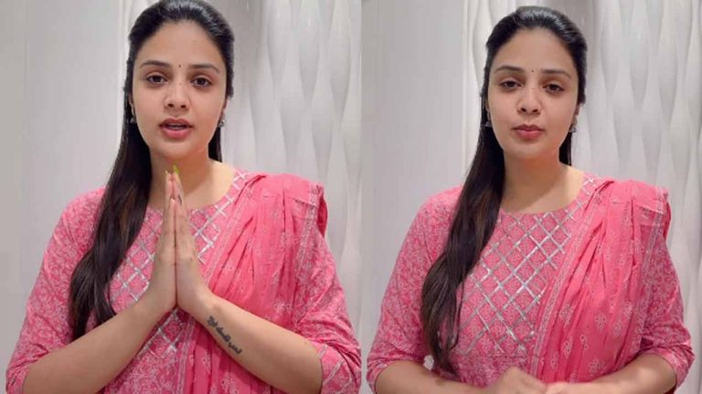 Sreemukhi: రామలక్షణులపై వ్యాఖ్యలు.. క్షమించమని యాంకర్ శ్రీముఖి వేడుకోలు