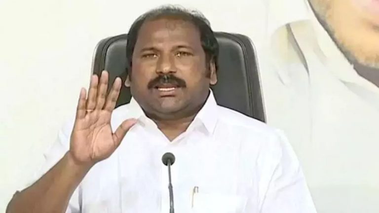 TJR Sudhakar Babu: చిన్న చిన్న కారణాలతో ఇళ్ల పట్టాలు రద్దు చేస్తామనటం దుర్మార్గం..