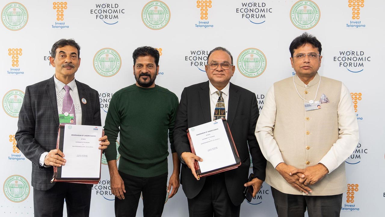 Davos: తెలంగాణ ప్రభుత్వంతో మరో ఒప్పందం.. జేఎస్‌డబ్ల్యూ భారీ పెట్టుబడులు