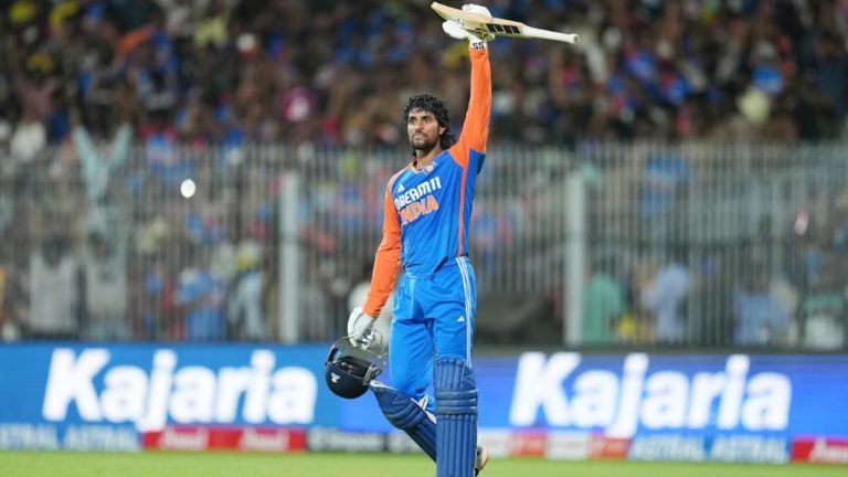 ICC Rankings: ఐసీసీ ర్యాంకింగ్స్‭లో అదరగొట్టిన తెలుగు తేజం తిలక్ వర్మ..