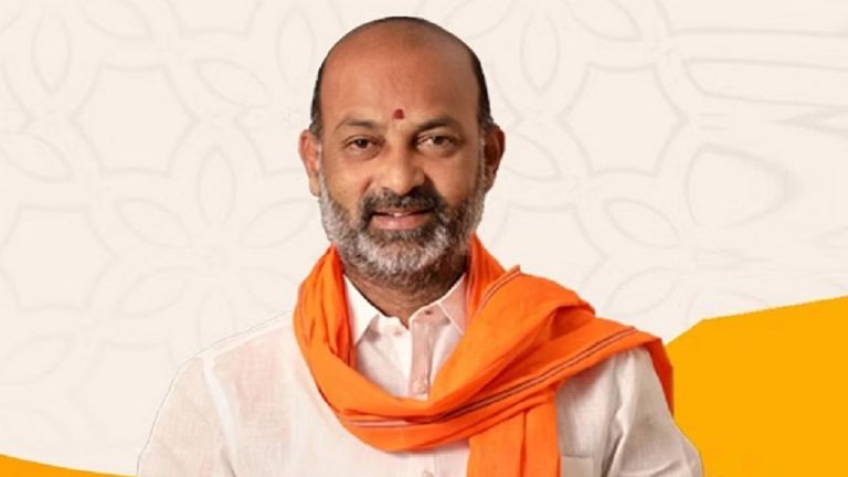 Bandi Sanjay : కుల గణనే ఓ బోగస్ సర్వే