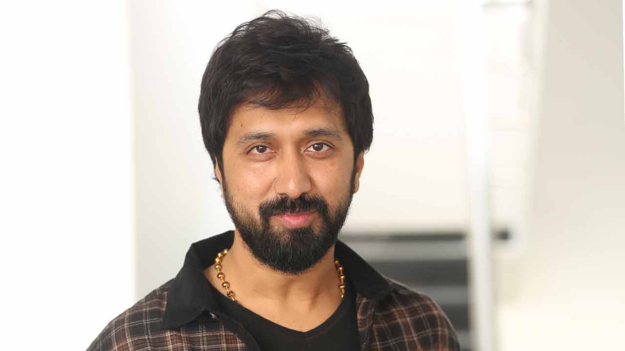 Bobby Kolli: బాలయ్య, చిరు ఇద్దరూ పని రాక్షసులే : దర్శకుడు బాబీ కొల్లి ఇంటర్వ్యూ