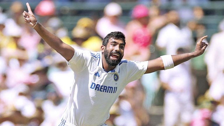 Jasprit Bumrah: ఐసీసీ టెస్టు క్రికెటర్ ఆఫ్‌ ది ఇయర్‌గా బుమ్రా.. తొలి భారత పేసర్ గా రికార్డ్!