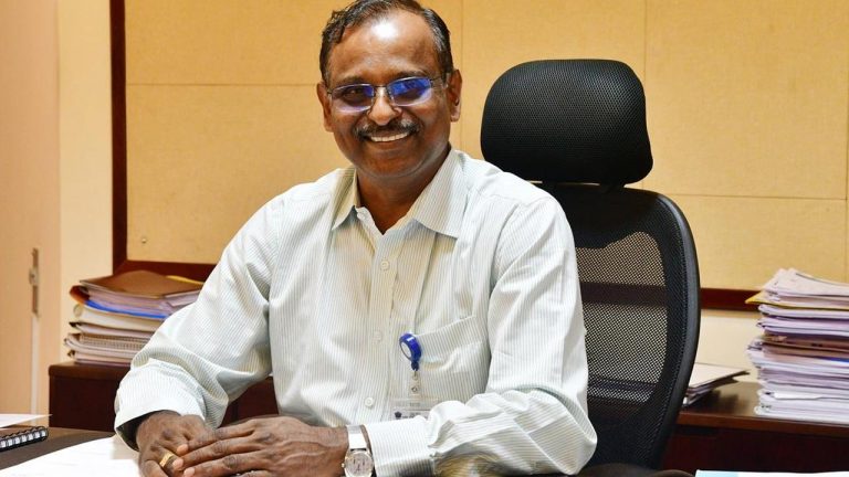 ISRO New Chief: ఇస్రో కొత్త ఛైర్మన్‌గా డాక్టర్‌ వి.నారాయణన్‌..
