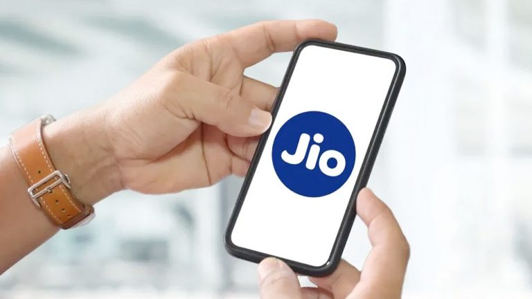 Jio: క్రేజీ రీఛార్జ్ ప్లాన్స్.. ఫ్రీగా నెట్‌ఫ్లిక్స్, జియో హాట్‌స్టార్ సబ్‌స్క్రిప్షన్..