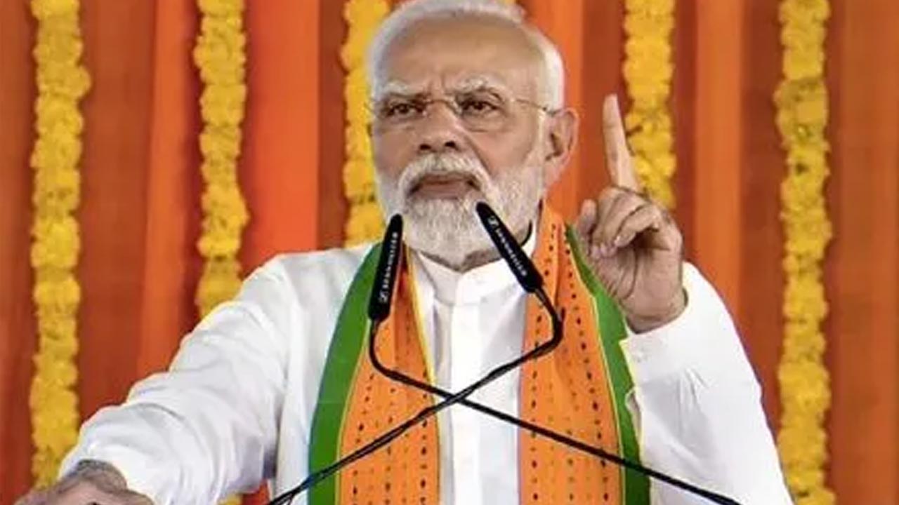 PM Modi: మానవుడి భవిష్యత్త్ యుద్ధంలో లేదు.. బుద్ధుడిలో ఉందంటూ రష్యా, ఇజ్రాయెల్‌లకు మోడీ చురకలు!
