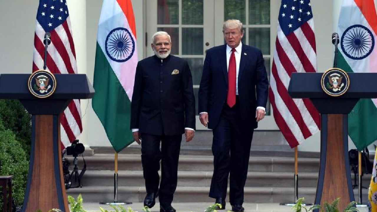Trump Trip To India: భారత పర్యటనపై ట్రంప్ ఆసక్తి.. సలహాదారులతో చర్చ..