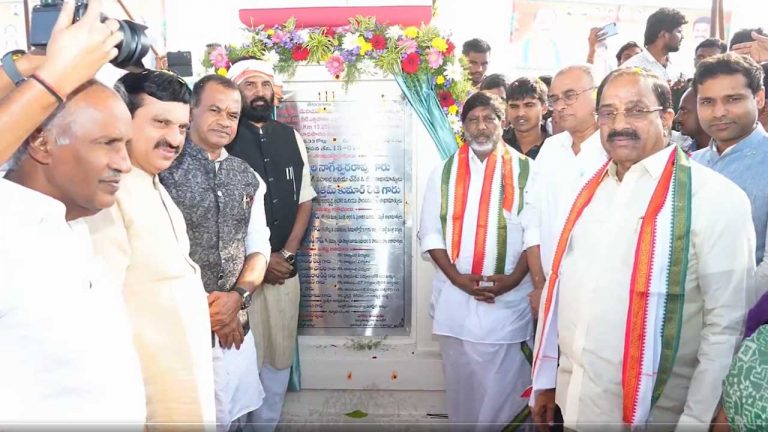 Tummala Nageswara Rao : ఉత్తమ్ కుమార్ రెడ్డి మీద ఉన్న భారం ఎవరీ మీద లేదు