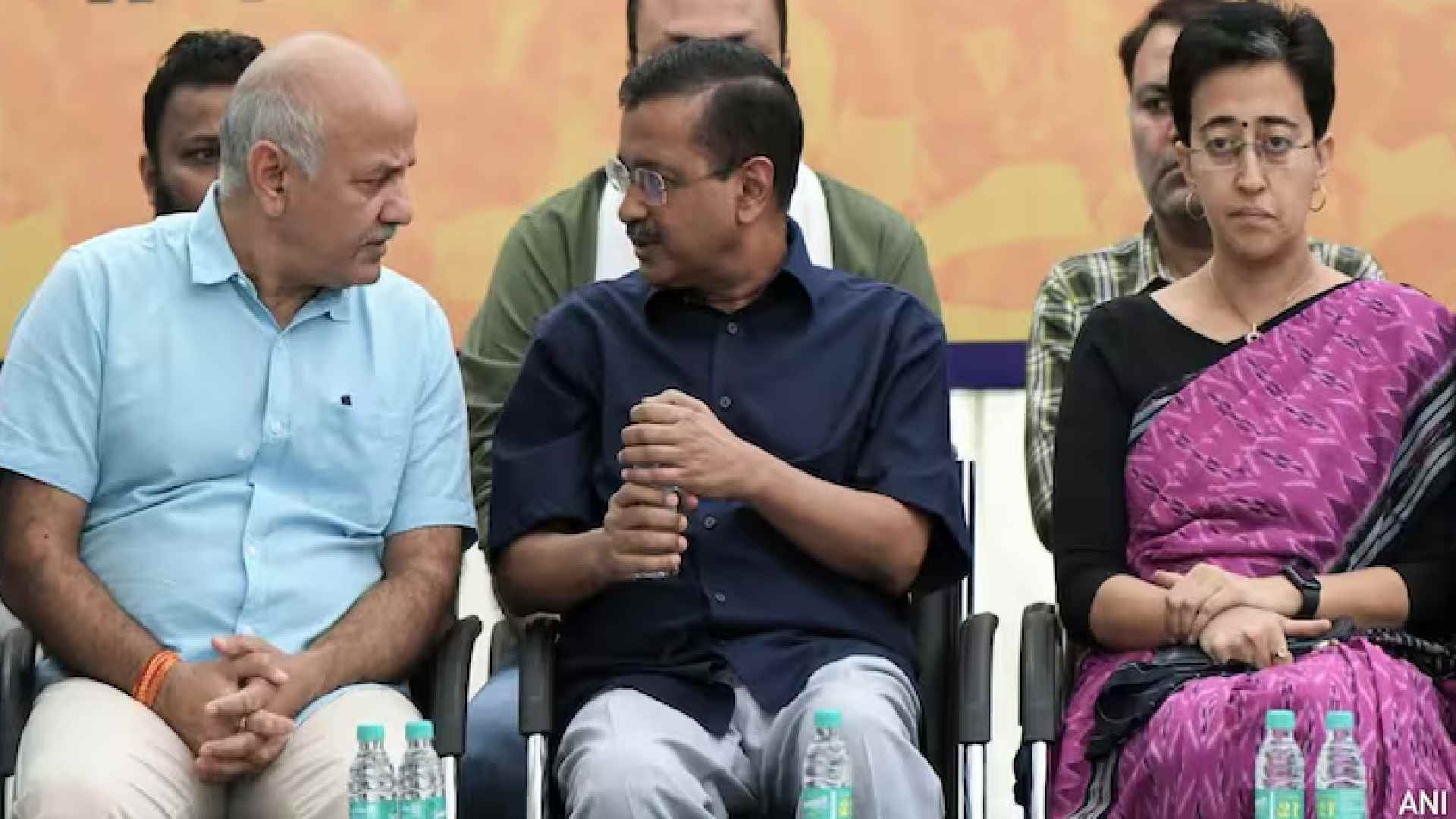 AAP: కేజ్రీవాల్, అతిశీ, సిసోడియా.. అంతా వెనకంజే..