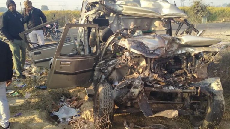 Maha Kumbh Mela: ప్రయాగ్‌రాజ్‌లో రోడ్డుప్రమాదం.. 10 మంది భక్తుల మృతి