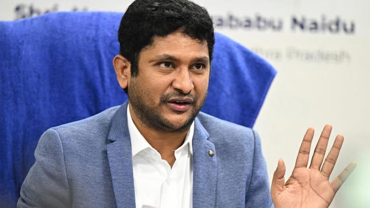 GV Reddy: కోర్టు వాయిదాలకు వెళ్లకుండా.. రూ.337 కోట్ల పెనాల్టీ పడేలా చేశారు!