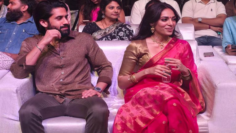 Blockbuster Love Tsunami : పెళ్లి తర్వాత కలిసి “తండేల్” ఈవెంట్‌కి హాజరైన నాగ చైతన్య, శోభిత..