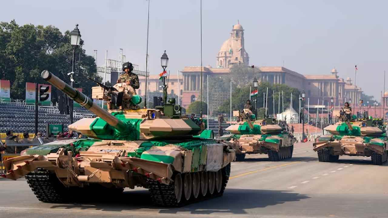 Budget 2025: రక్షణ రంగానికి రూ.6.81 లక్షల కోట్లు.. ఆధునికీకరణకు పెద్దపీట..