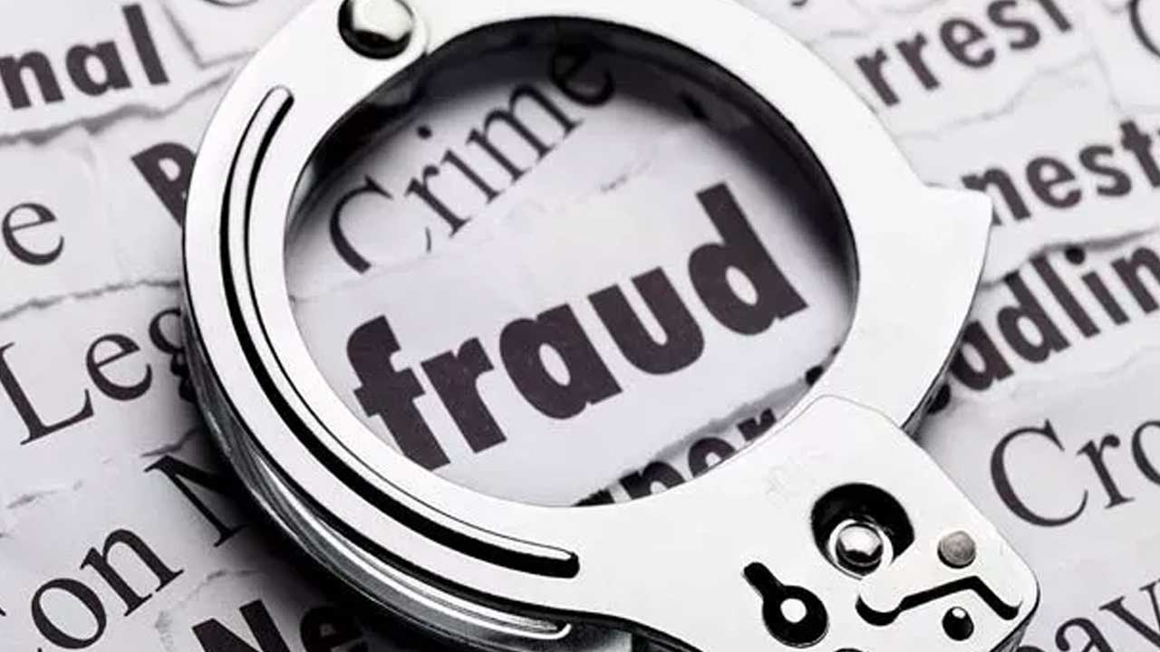 Cheating: రియల్‌ ఎస్టేట్‌లో భారీ నష్టాలు.. రూ.20 కోట్లు టోకరా..!