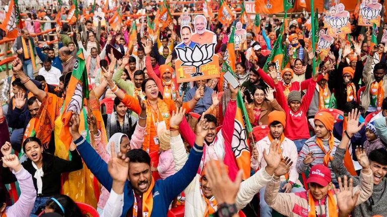 Delhi New CM: ఢిల్లీ సీఎం ప్రమాణస్వీకారానికి బీజేపీ బిగ్ ప్లాన్..! దేని మీద ఫోకస్ పెట్టిందంటే…!