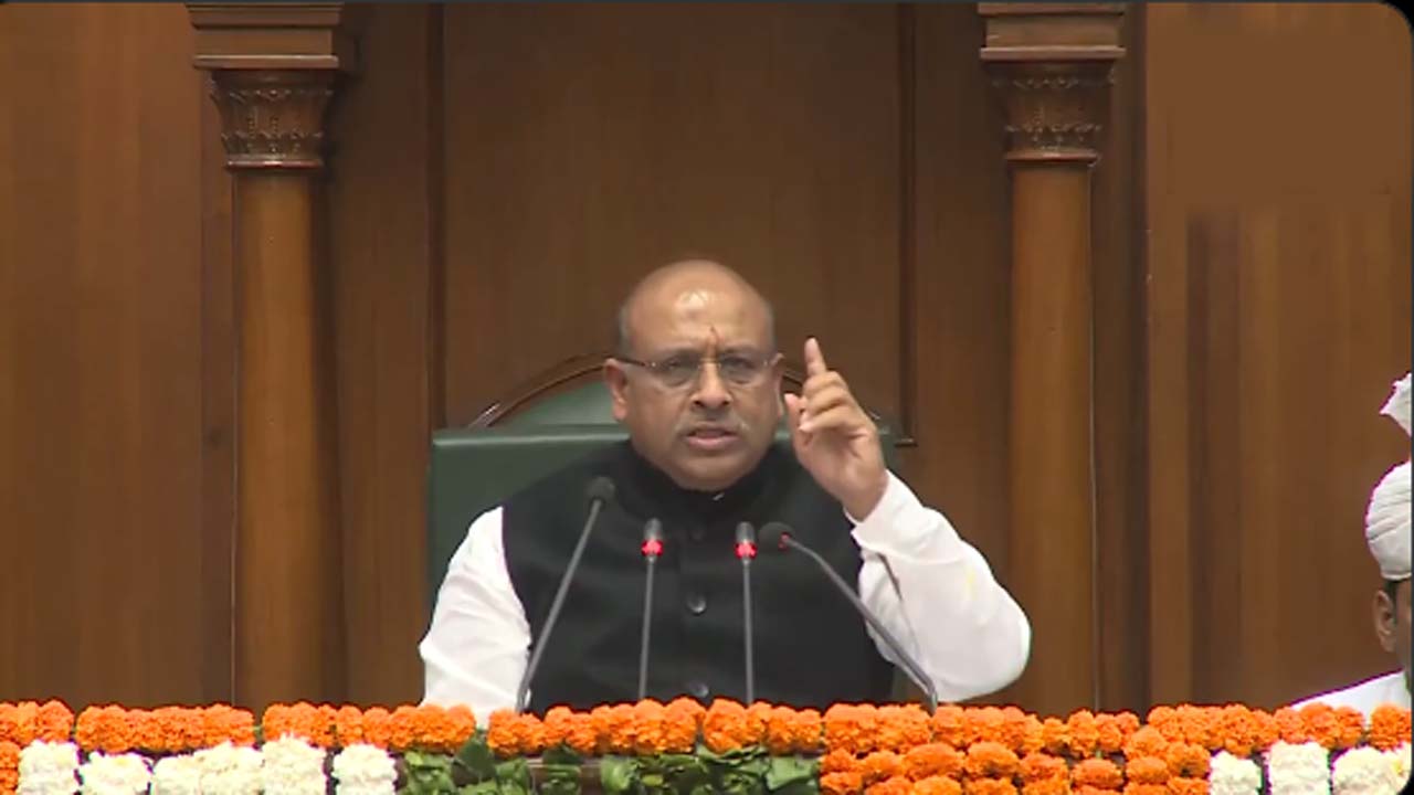 Delhi: స్పీకర్‌గా విజేందర్ గుప్తా ఎన్నిక.. అంబేద్కర్, భగత్ సింగ్ ఫొటోల తొలగింపుపై ఆప్ రగడ