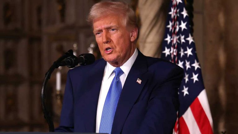 Donald Trump: భారత్⁬కి 21 మిలియన్‌ డాలర్లు ఎందుకివ్వాలి.. వాళ్ల దగ్గరే చాలా డబ్బులున్నాయి..