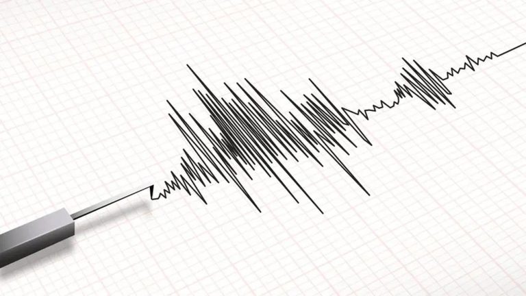 Earthquake: రష్యాలో భూకంపం.. రిక్టర్ స్కేల్‌పై 5.9గా నమోదు