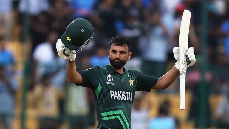 Champions Trophy 2025: భారత్‌తో మ్యాచ్‌కు ముందు పాకిస్తాన్‌కు బిగ్ షాక్..