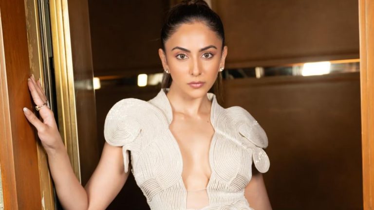 Rakul: కెరీర్ కోసం తిప్పలు తప్పవు : ర‌కుల్ ప్రీత్ సింగ్