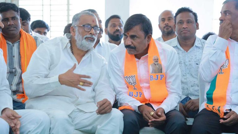 Anji Reddy: 30 ఏళ్లుగా సేవ చేస్తున్న.. నన్ను ఎమ్మెల్సీగా గెలిపించండి..