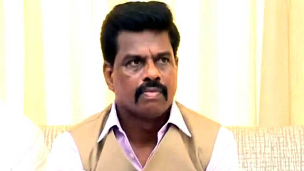 Gorantla Madhav: చిక్కుల్లో మాజీ ఎంపీ గోరంట్ల మాధవ్..! ఎస్పీకి టీడీపీ, జనసేన ఫిర్యాదు