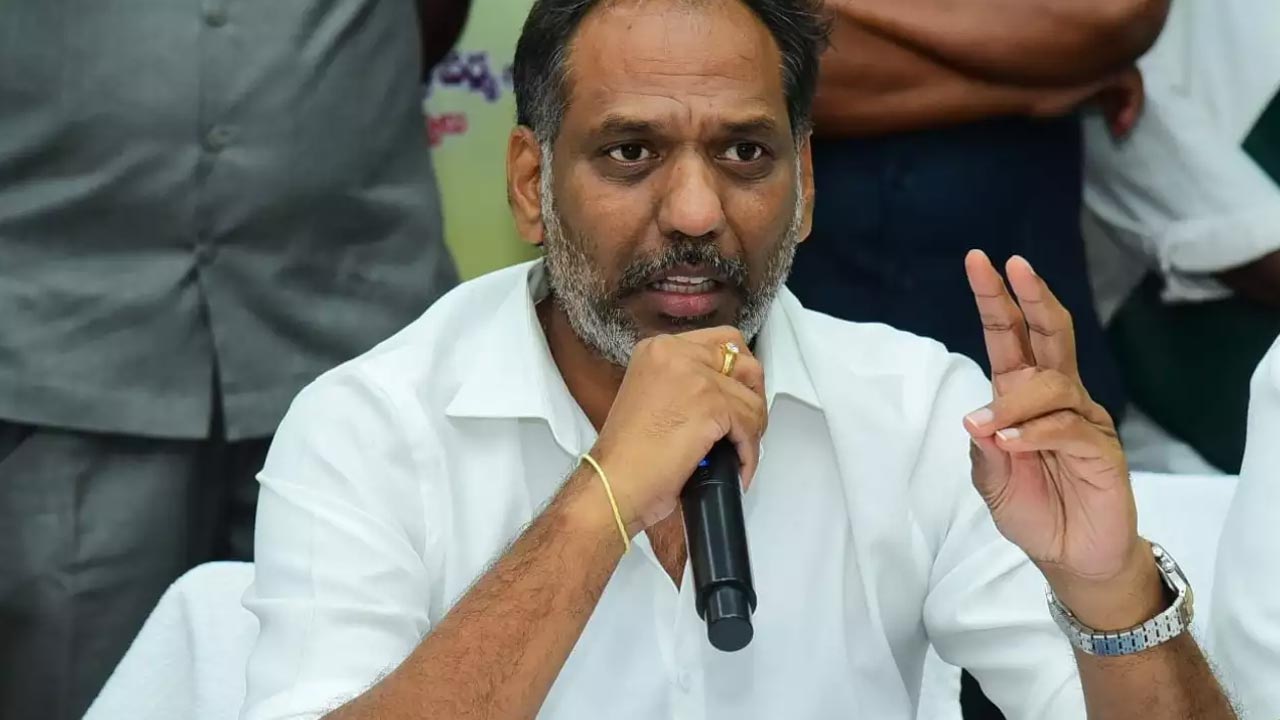 Gottipati Ravi Kumar: విద్యుత్ బిల్లులు ఎక్కువ వస్తున్నాయని దుష్ప్రచారం చేస్తున్నారు.. మంత్రి ఫైర్..!