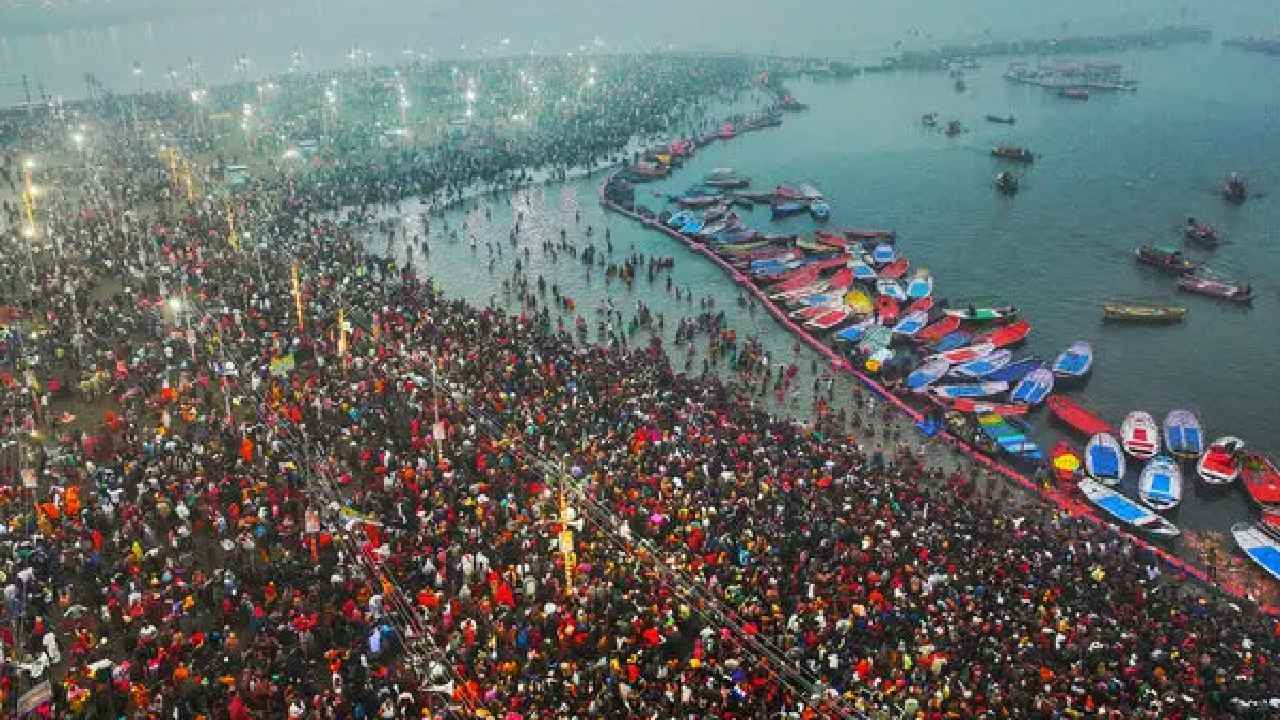 Maha Kumbh Mela: మాఘి పూర్ణిమకు పోటెత్తిన భక్తులు.. ఉదయం నుంచి 73 లక్షల మంది స్నానాలు