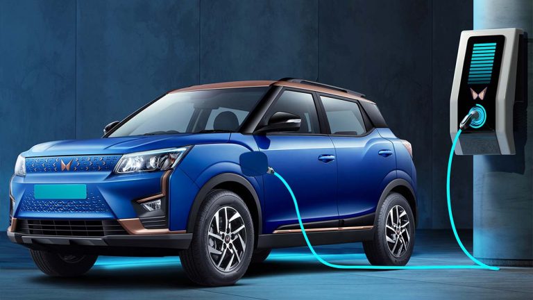 Mahindra XUV400 : బంఫర్ ఆఫర్.. ఈ మహీంద్రా ఎలక్ట్రిక్ కారుపై ఏకంగా 4లక్షల తగ్గింపు!