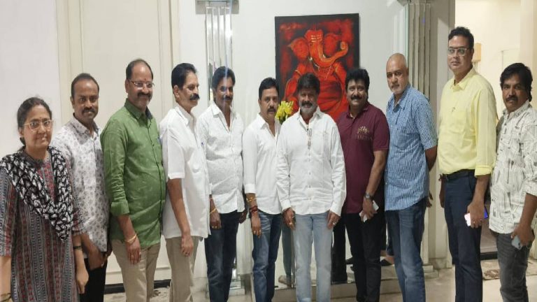 Balakrishna : పద్మభూషణ్ నందమూరి బాలకృష్ణను సత్కరించిన తెలుగు చలనచిత్ర పరిశ్రమ ప్రముఖులు