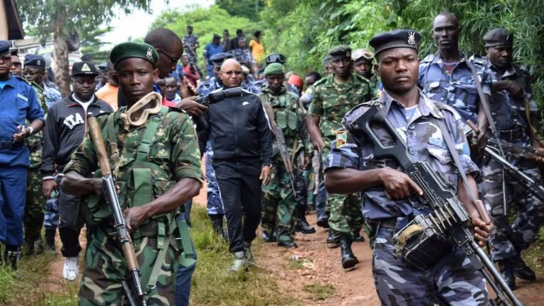 Congo : కాంగో సైన్యం, తిరుగుబాటుదారుల మధ్య యుద్ధం..  పోరాటంలో 773 మంది మృతి