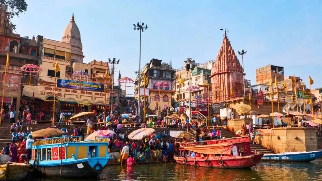 Varanasi : మాఘ పూర్ణిమ వరకు వారణాసిలోకి వాహనాల ప్రవేశం నిషేధం.. కారణం ఇదే
