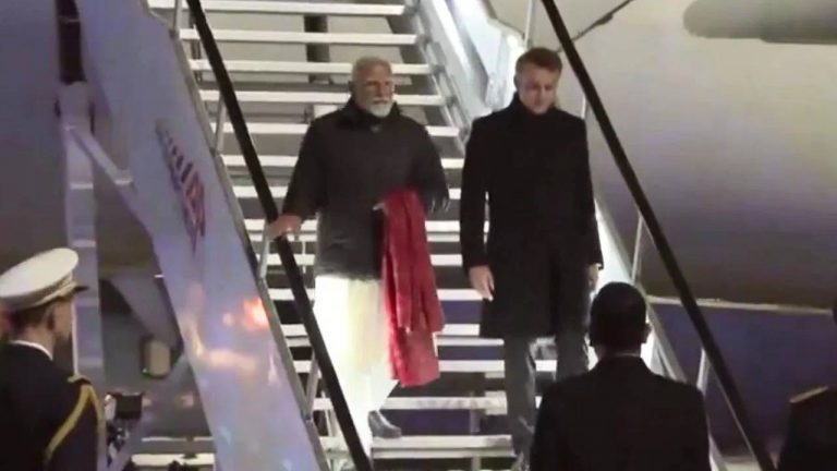 PM Modi :  మార్సెయిల్ చేరుకున్న ప్రధాని మోడీ.. ఎన్నారైల ఘన స్వాగతం.. కాసేపట్లో భారత కాన్సులేట్ ప్రారంభం