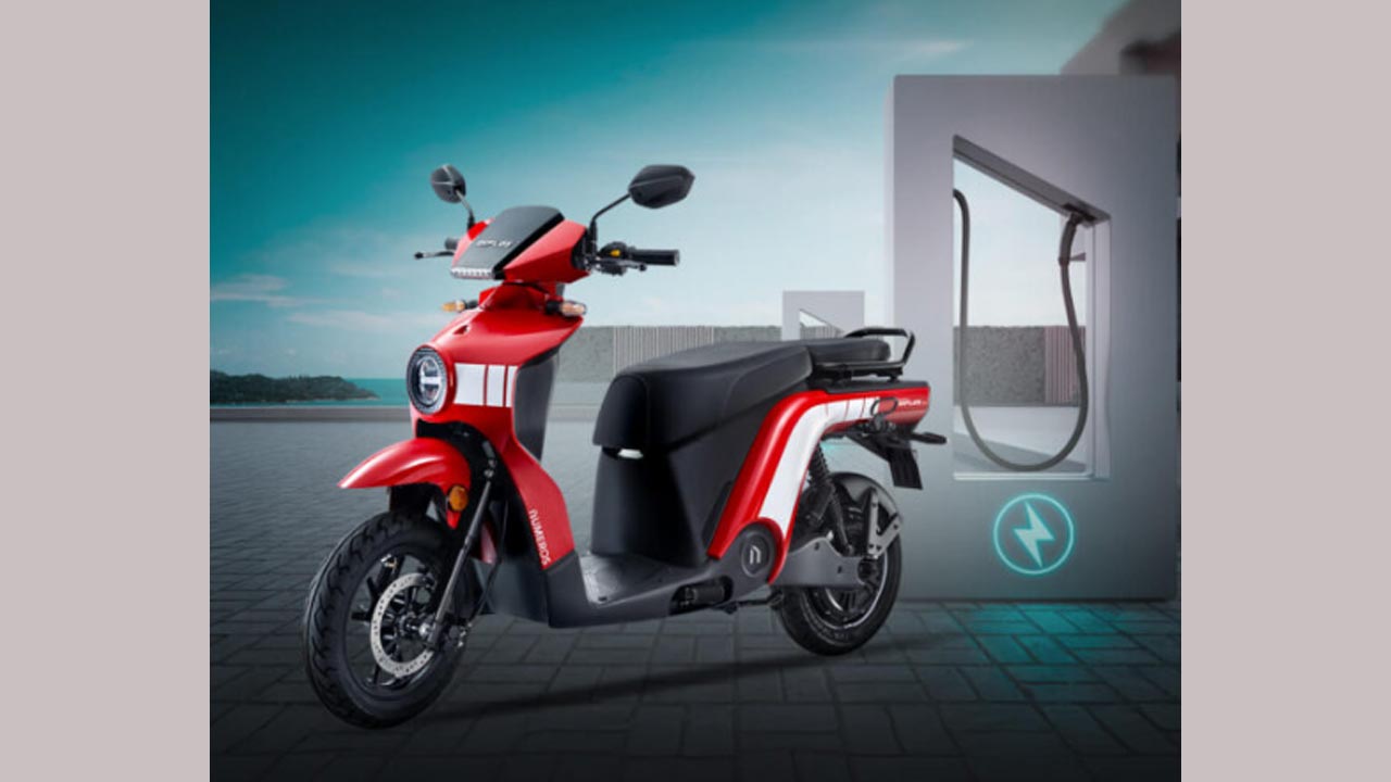 Diplos Max Electric Scooter: మార్కెట్‌లోకి కొత్త ఎలక్ట్రిక్ స్కూటర్.. సింగిల్ ఛార్జ్‌తో 140KM రేంజ్!
