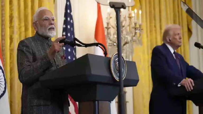 PM Modi: అక్రమ వలసదారులకు మోడీ షాక్.. వారికి ఆ హక్కు లేదని ప్రకటన..