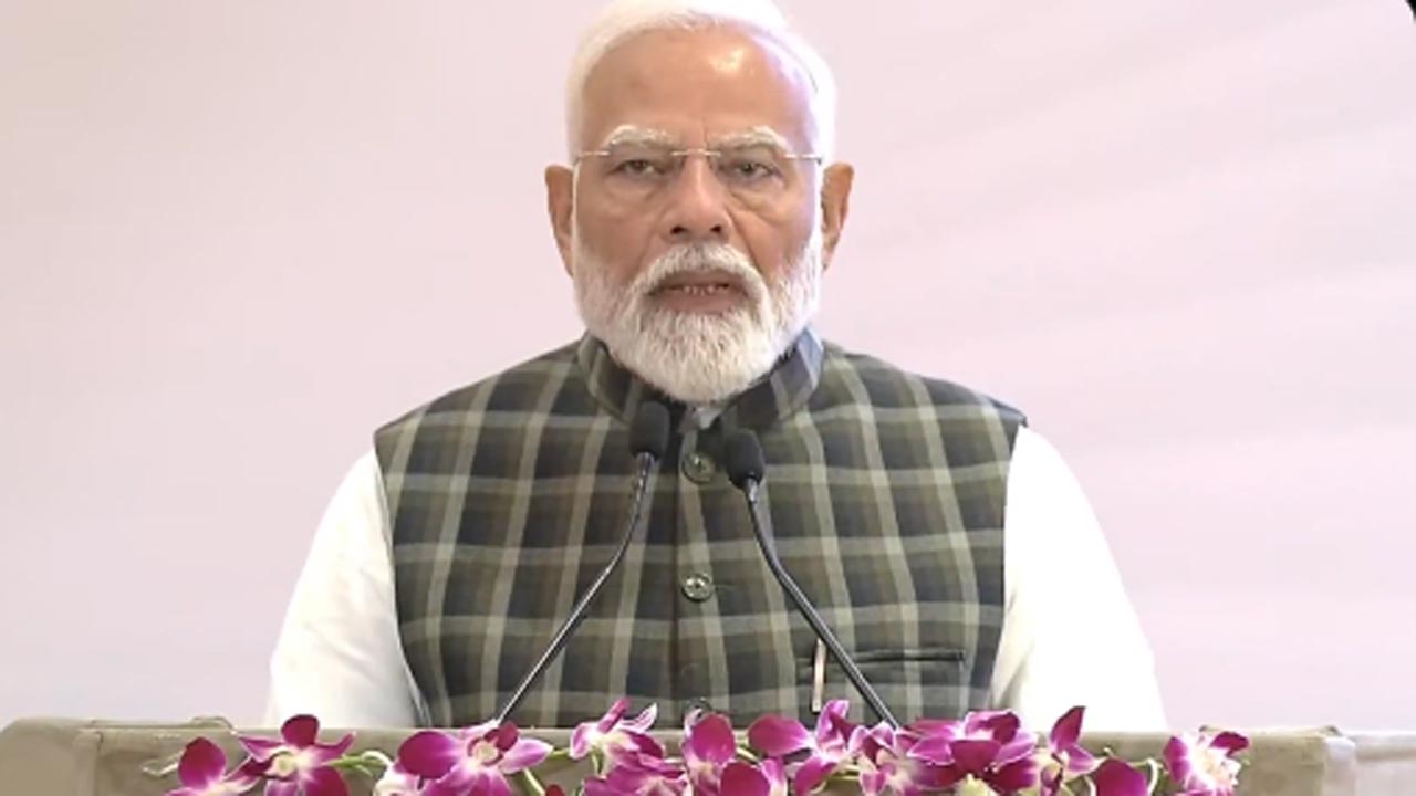 PM Modi: అన్ని రంగాల్లో కొత్త నాయకత్వం రావాలి.. కాన్‌క్లేవ్ సదస్సులో మోడీ పిలుపు